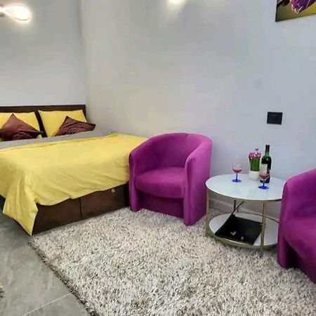 Garsoniera Centru Vechi English Park Craiova Eksteriør bilde