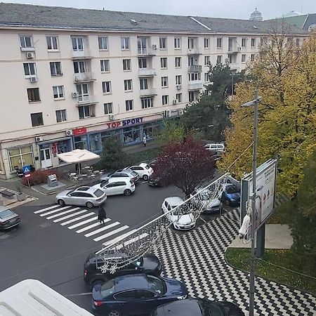 Garsoniera Centru Vechi English Park Craiova Eksteriør bilde